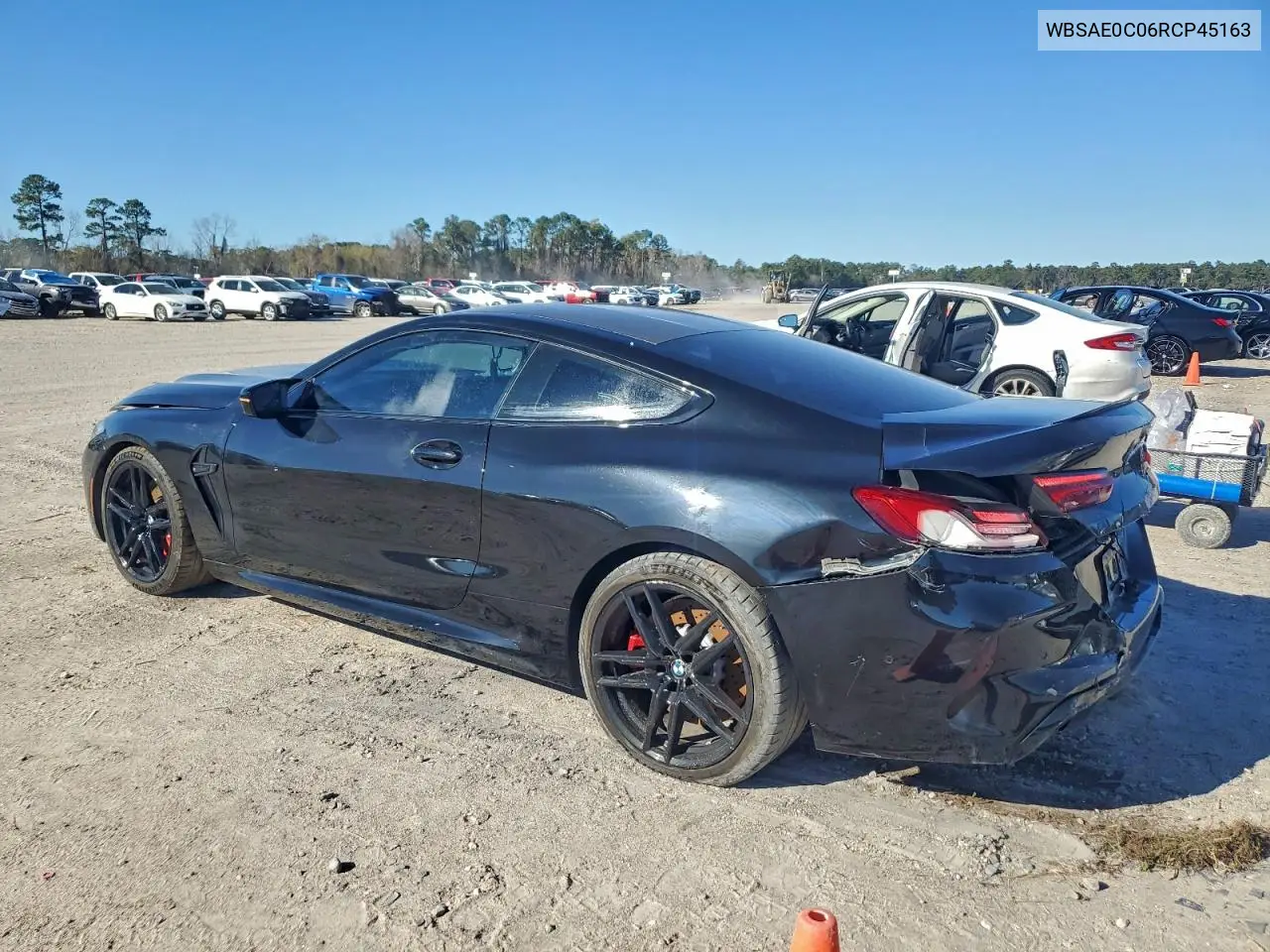 WBSAE0C06RCP45163 2024 BMW M8