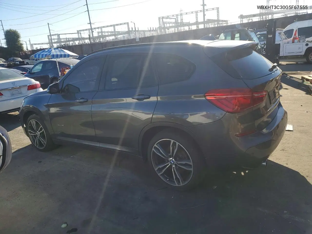 WBXHT3C30G5F67555 2016 BMW X1 xDrive28I