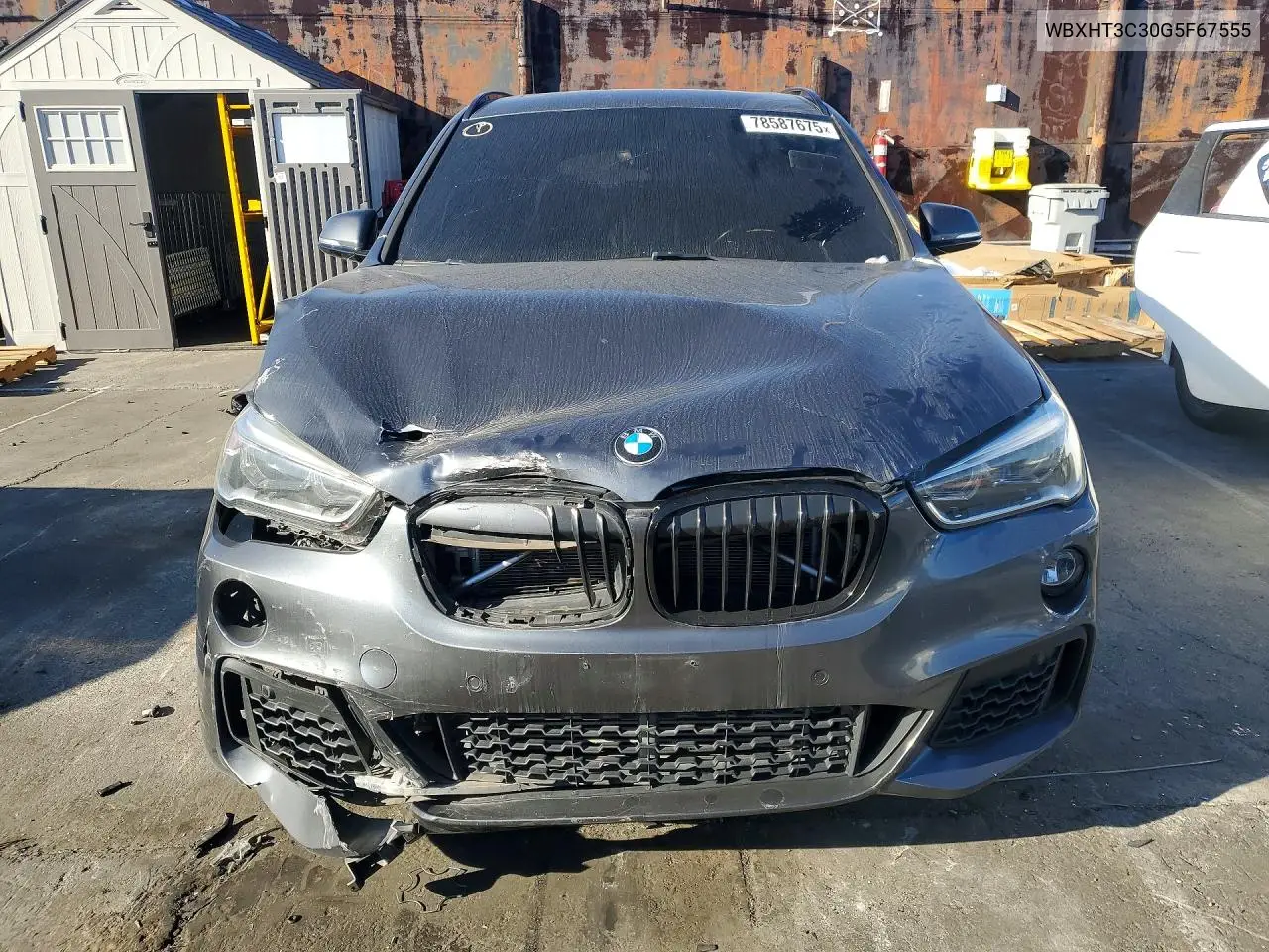WBXHT3C30G5F67555 2016 BMW X1 xDrive28I