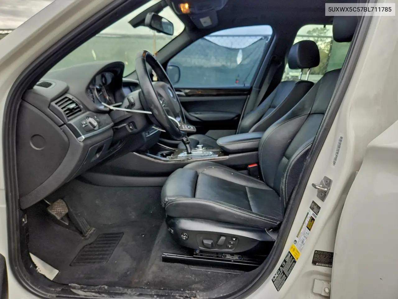 5UXWX5C57BL711785 2011 BMW X3 xDrive28I