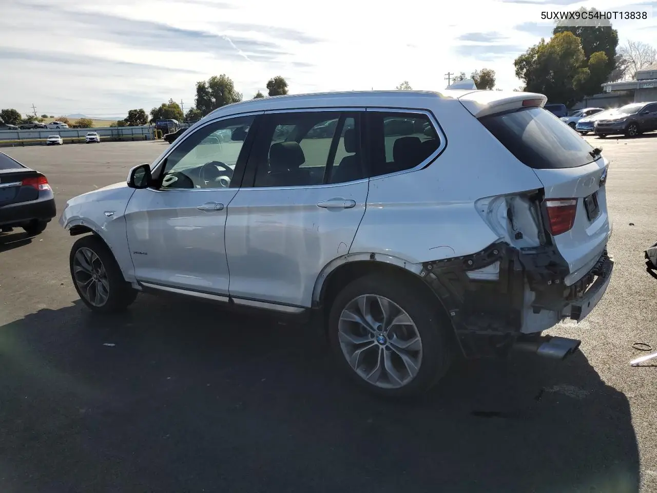 5UXWX9C54H0T13838 2017 BMW X3 xDrive28I