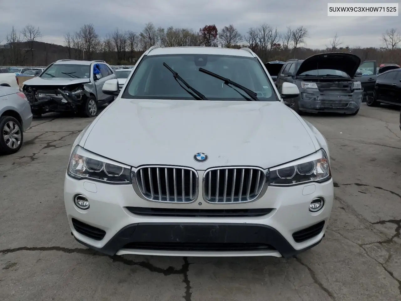 5UXWX9C3XH0W71525 2017 BMW X3 xDrive28I