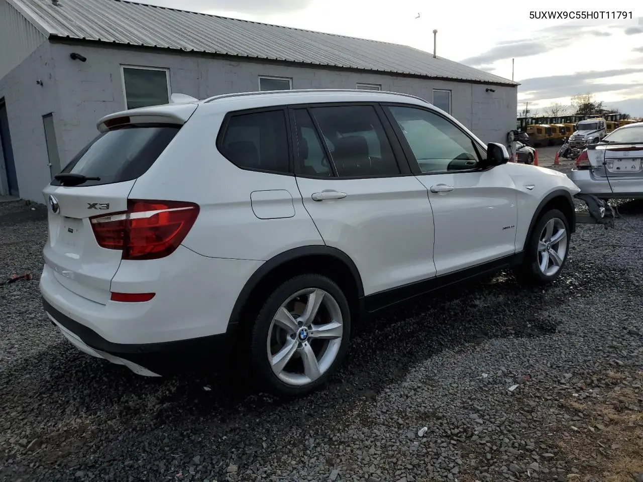 5UXWX9C55H0T11791 2017 BMW X3 xDrive28I