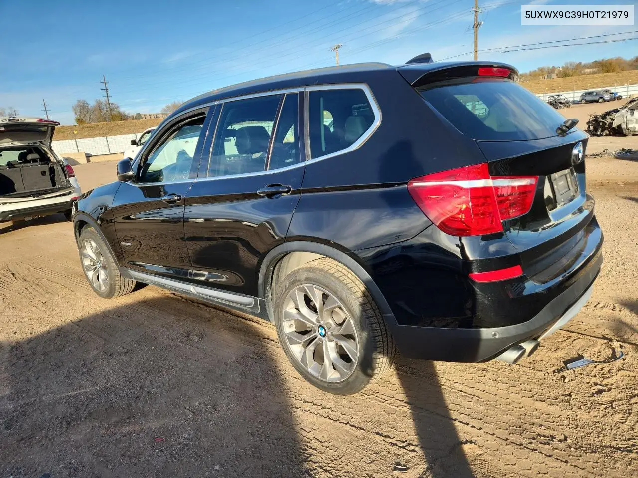 5UXWX9C39H0T21979 2017 BMW X3 xDrive28I
