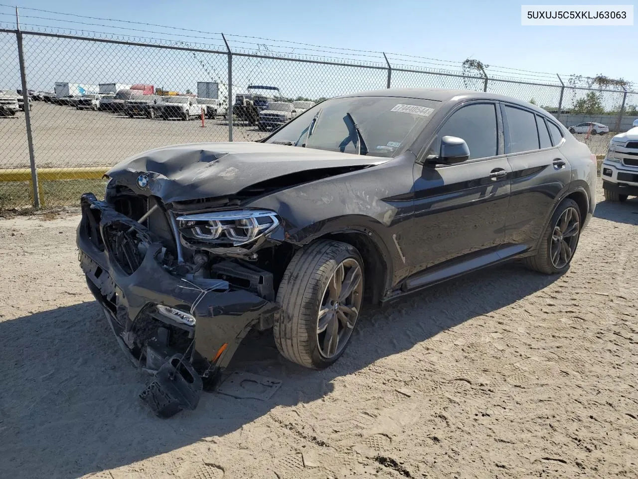 5UXUJ5C5XKLJ63063 2019 BMW X4 M40I