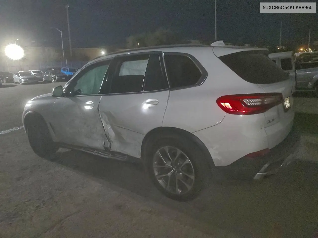 5UXCR6C54KLK88960 2019 BMW X5 xDrive40I