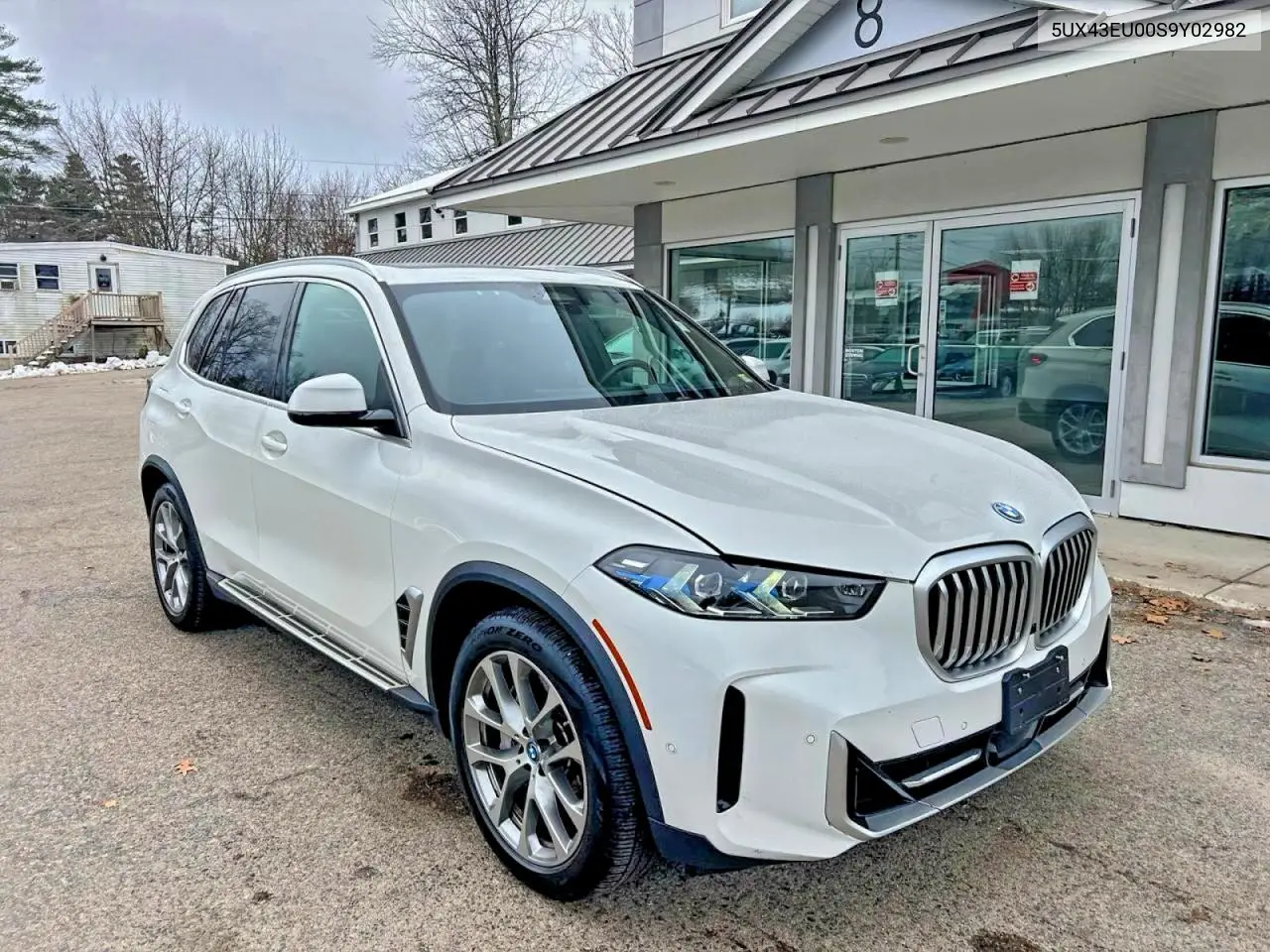 5UX43EU00S9Y02982 2025 BMW X5 xDrive50E