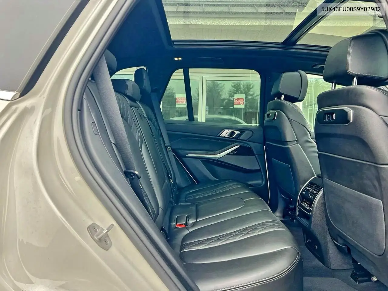 5UX43EU00S9Y02982 2025 BMW X5 xDrive50E