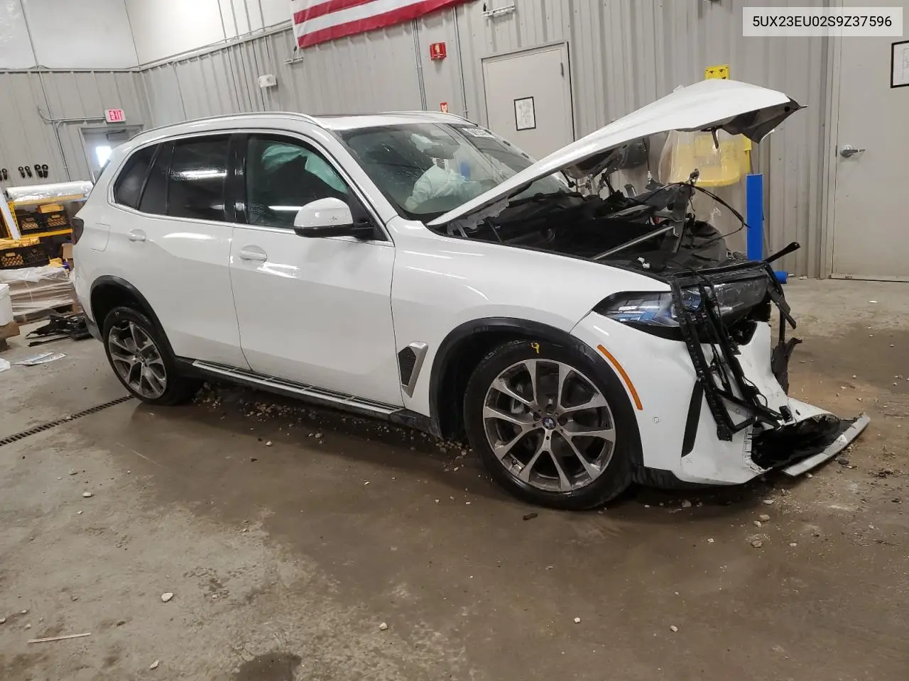 5UX23EU02S9Z37596 2025 BMW X5 xDrive40I