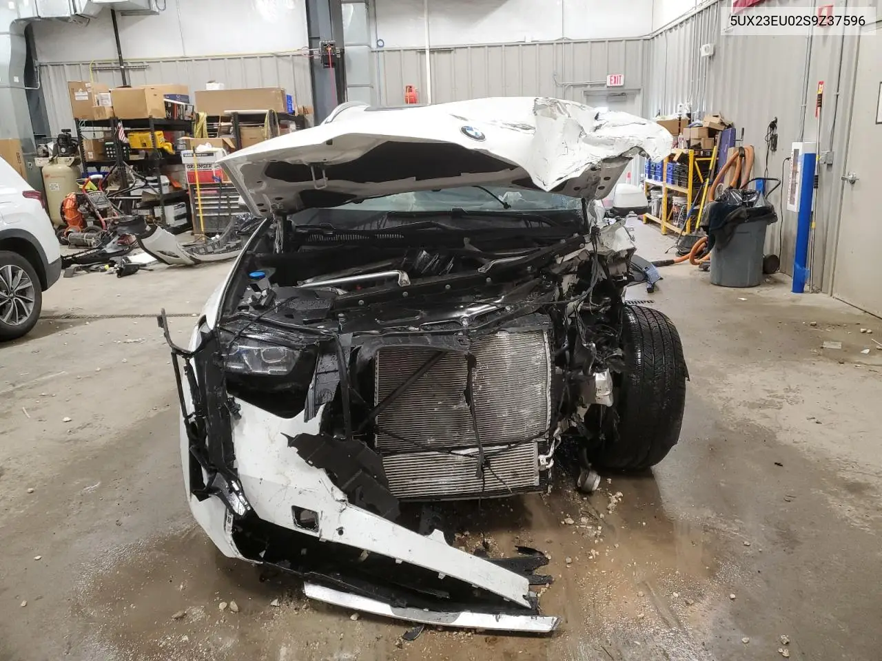 5UX23EU02S9Z37596 2025 BMW X5 xDrive40I