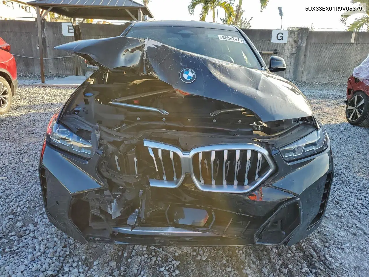 5UX33EX01R9V05379 2024 BMW X6 xDrive40I