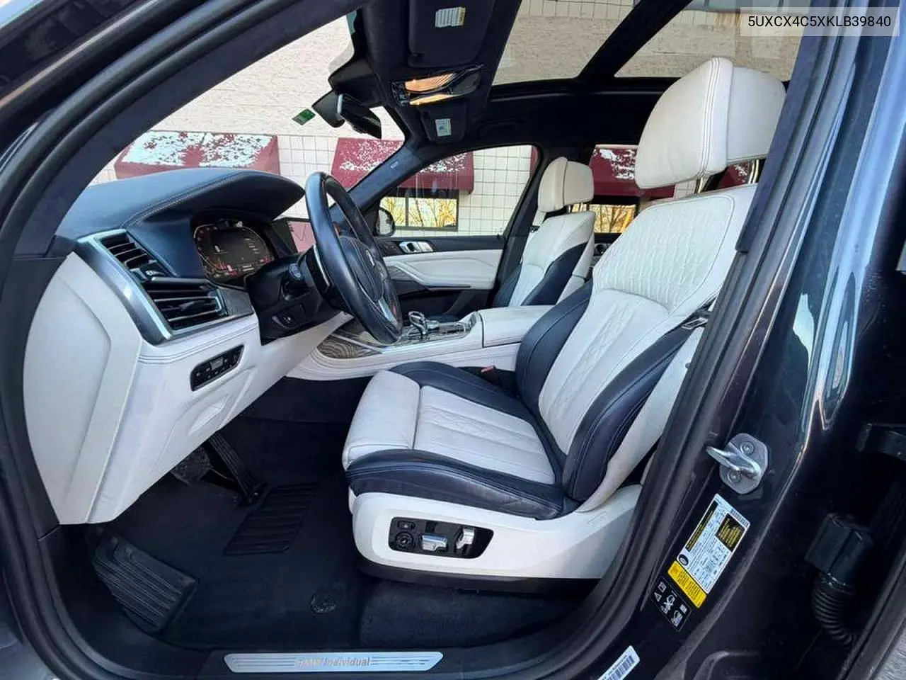 5UXCX4C5XKLB39840 2019 BMW X7 xDrive50I
