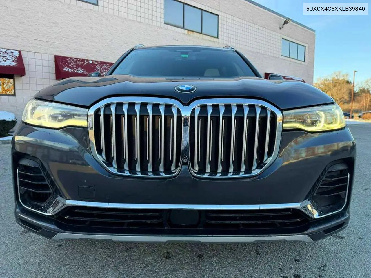 5UXCX4C5XKLB39840 2019 BMW X7 xDrive50I
