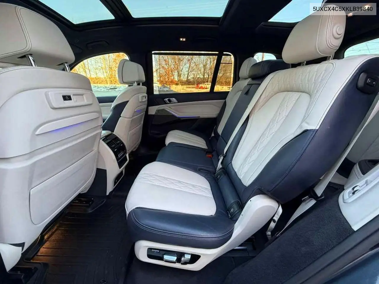 5UXCX4C5XKLB39840 2019 BMW X7 xDrive50I