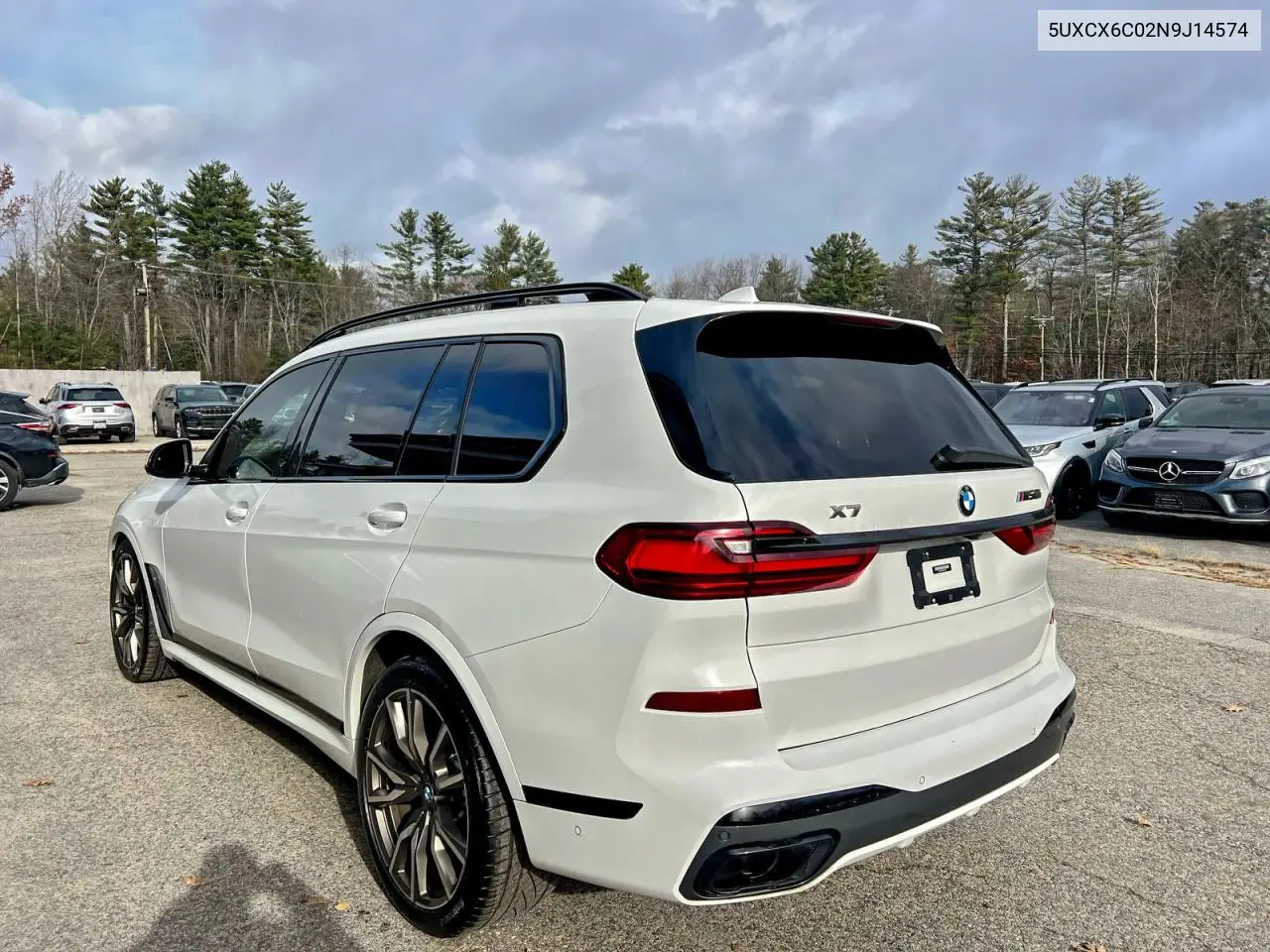 5UXCX6C02N9J14574 2022 BMW X7 M50I