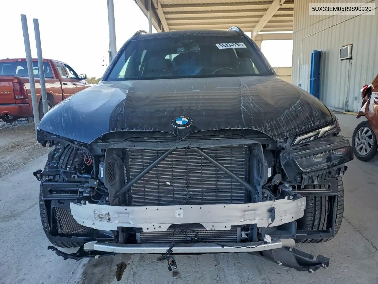 5UX33EM05R9S90920 2024 BMW X7 M60I