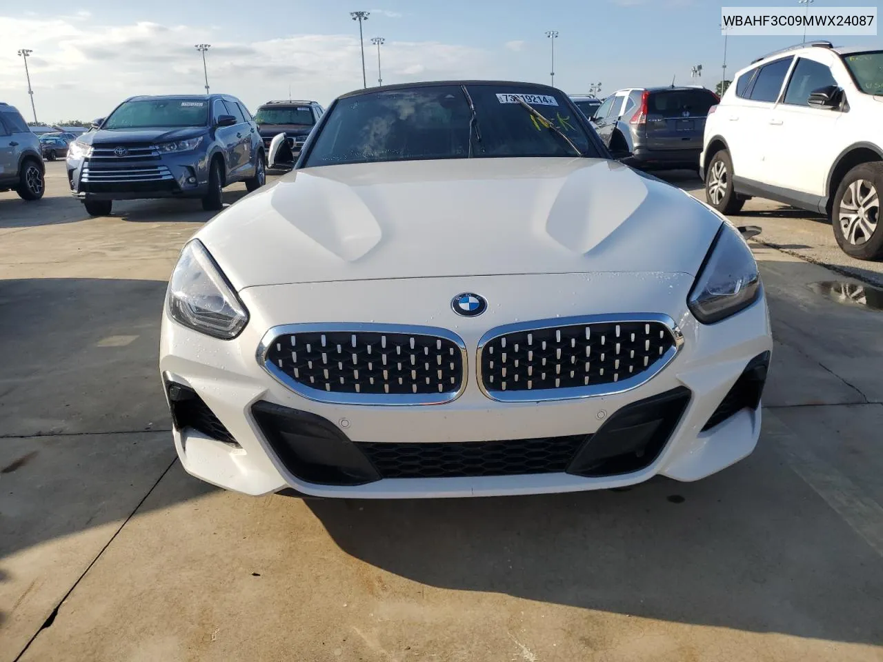 WBAHF3C09MWX24087 2021 BMW Z4 Sdrive30I