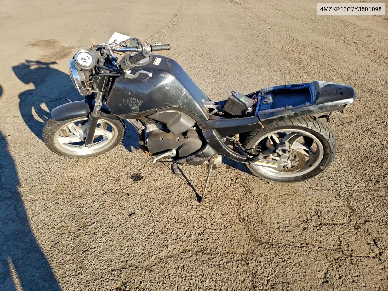 4MZKP13C7Y3501098 2000 Buell Blast P3