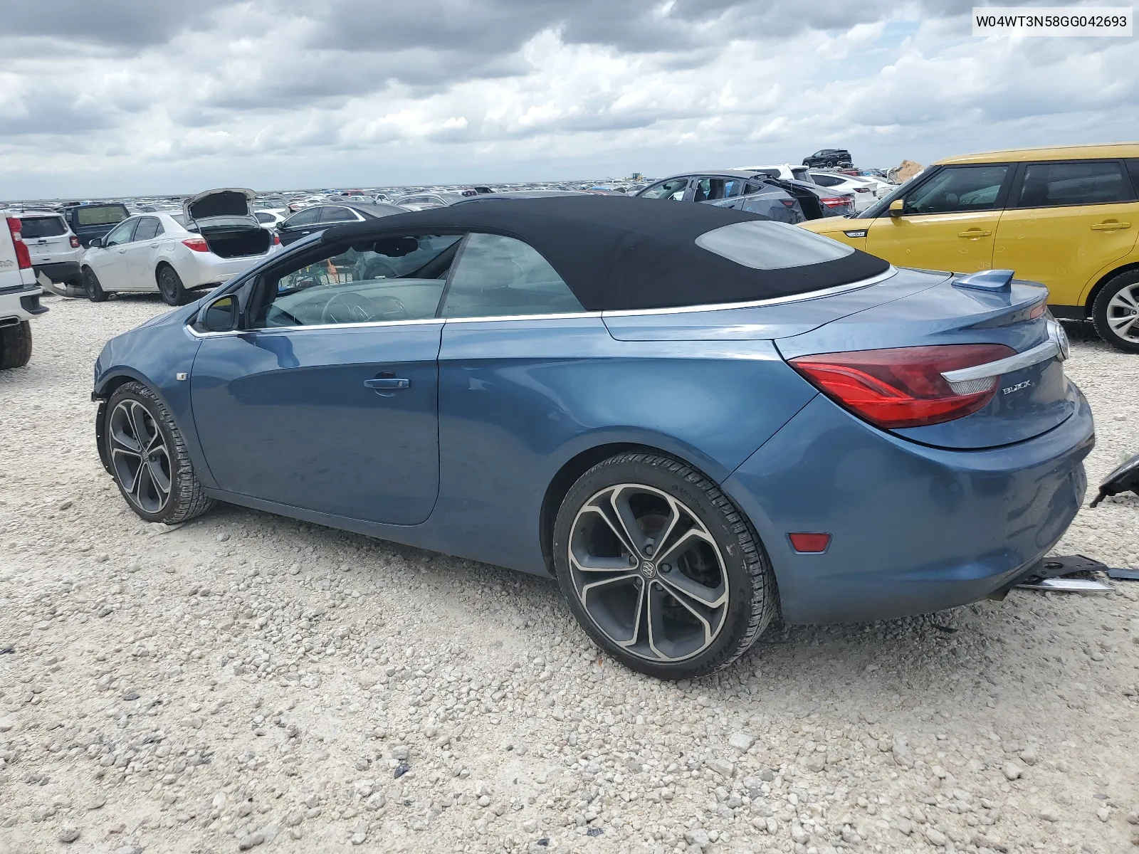 W04WT3N58GG042693 2016 Buick Cascada Premium