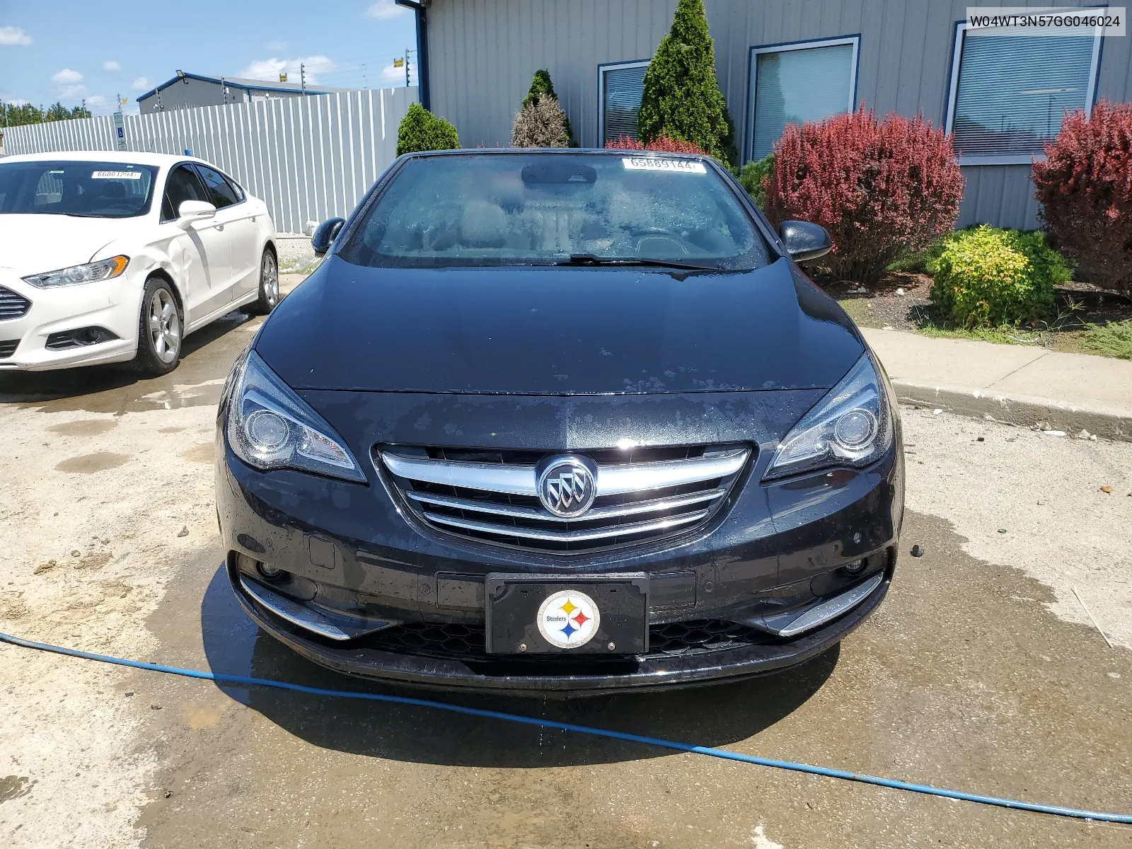 W04WT3N57GG046024 2016 Buick Cascada Premium