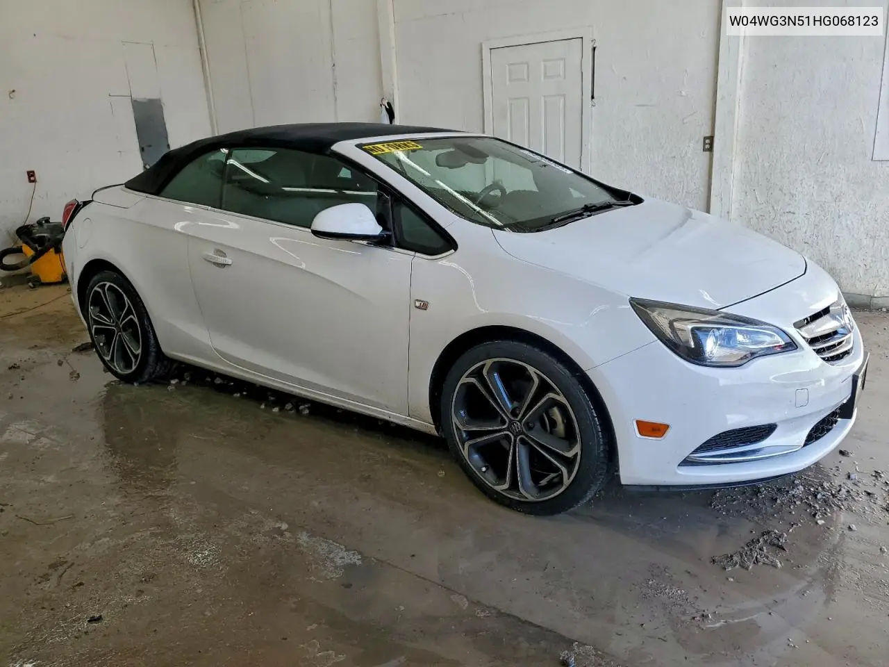 W04WG3N51HG068123 2017 Buick Cascada