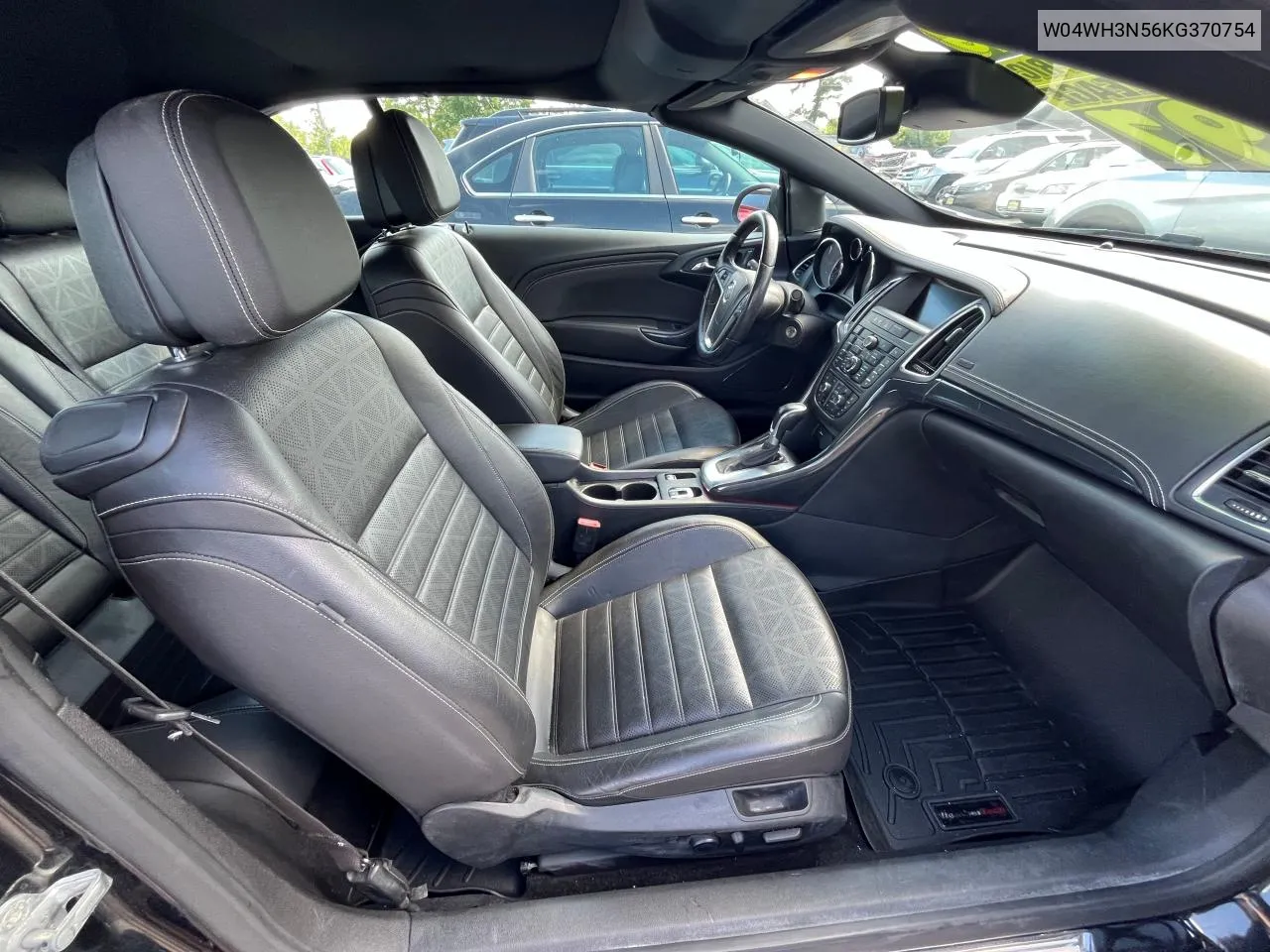 2019 Buick Cascada Premium VIN: W04WH3N56KG370754 Lot: 42868895
