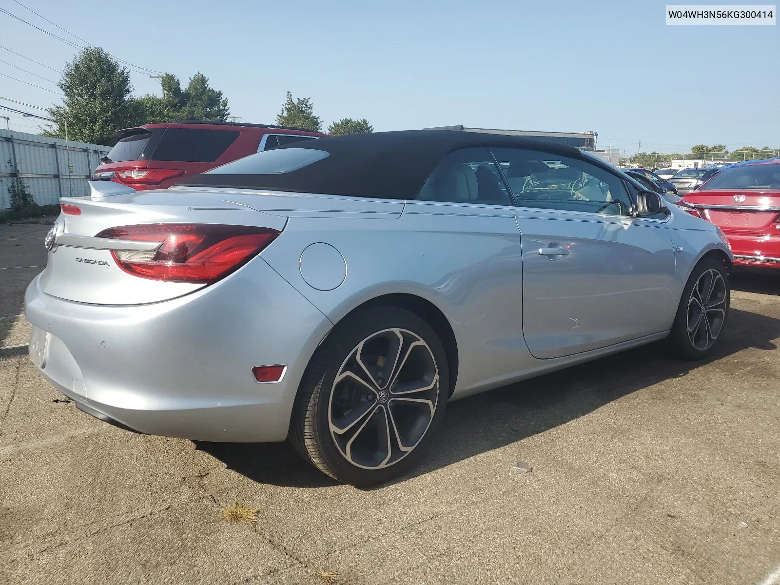 W04WH3N56KG300414 2019 Buick Cascada Premium