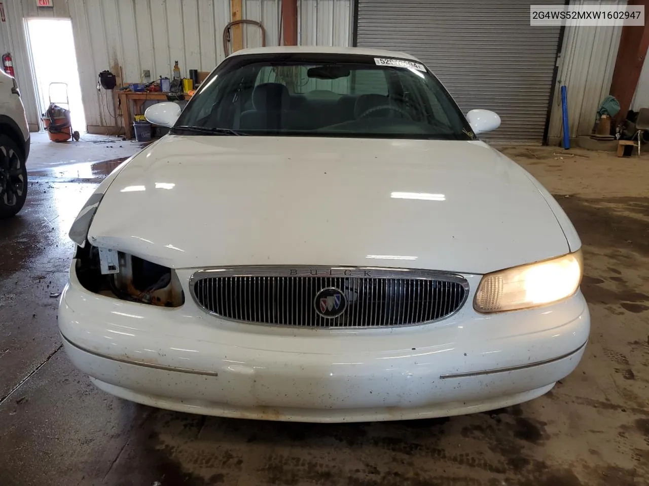 1998 Buick Century Custom VIN: 2G4WS52MXW1602947 Lot: 52910694