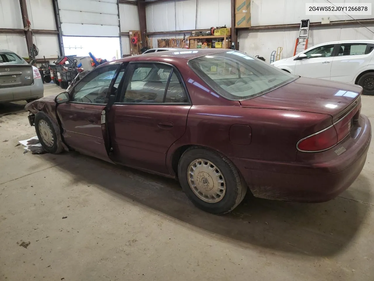 2G4WS52J0Y1266878 2000 Buick Century Custom