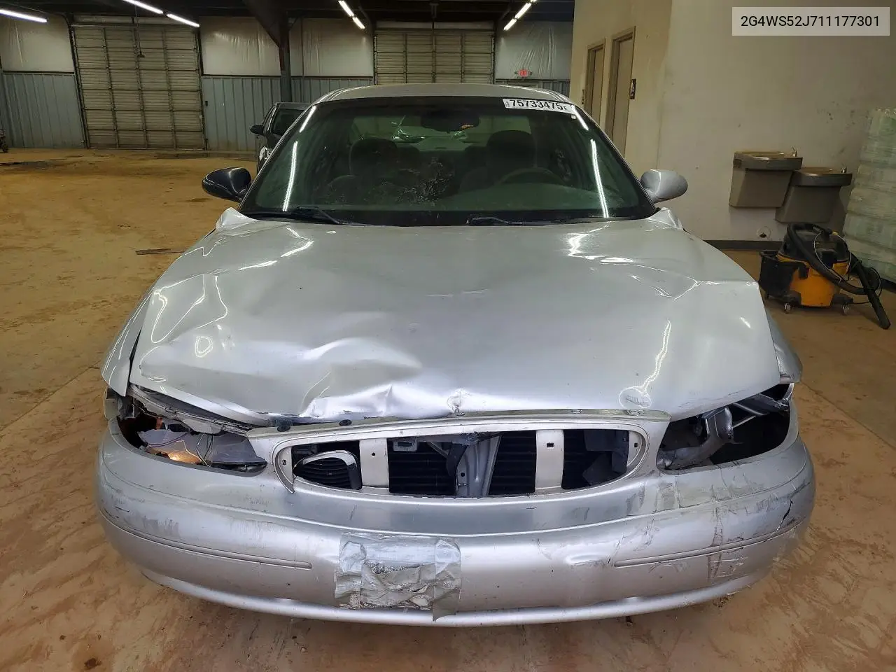 2001 Buick Century Custom VIN: 2G4WS52J711177301 Lot: 75733475
