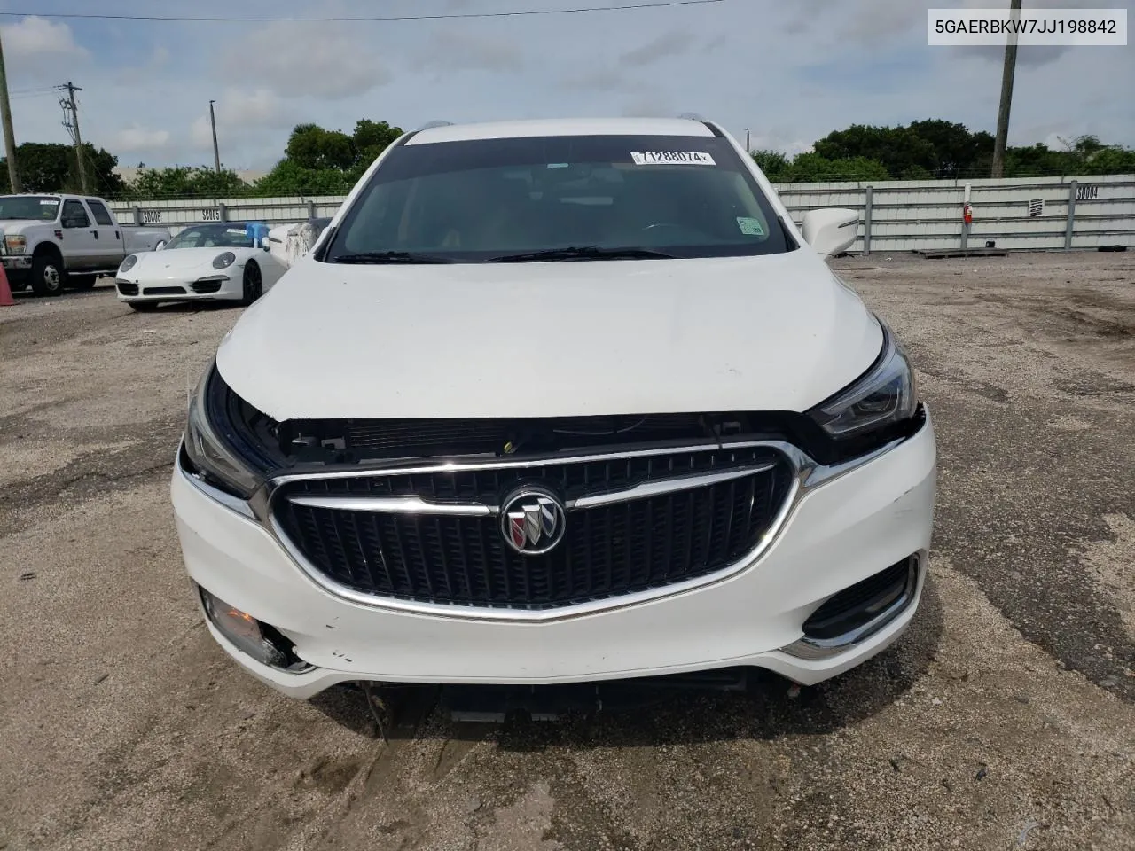 2018 Buick Enclave Essence VIN: 5GAERBKW7JJ198842 Lot: 71288074