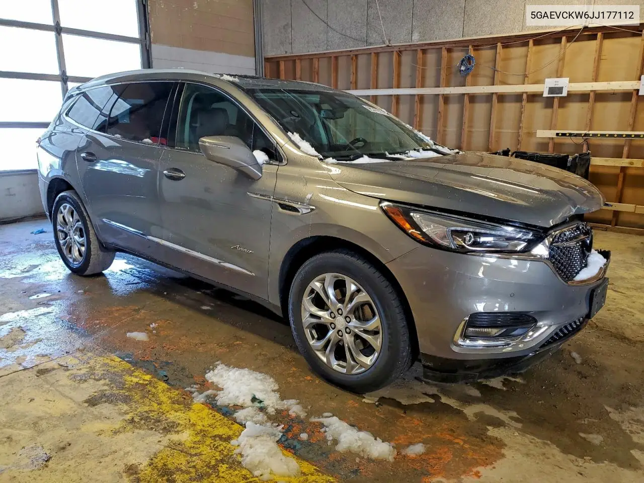 5GAEVCKW6JJ177112 2018 Buick Enclave Avenir