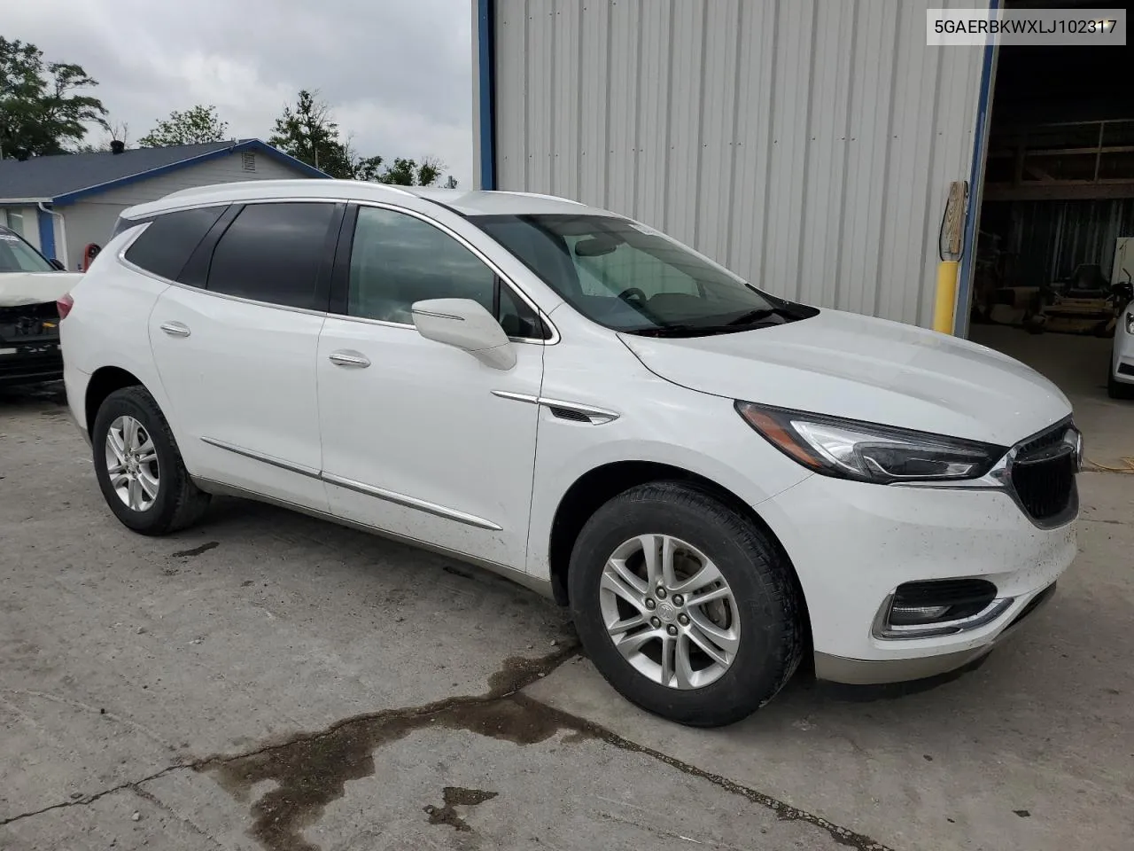 2020 Buick Enclave Essence VIN: 5GAERBKWXLJ102317 Lot: 53237404