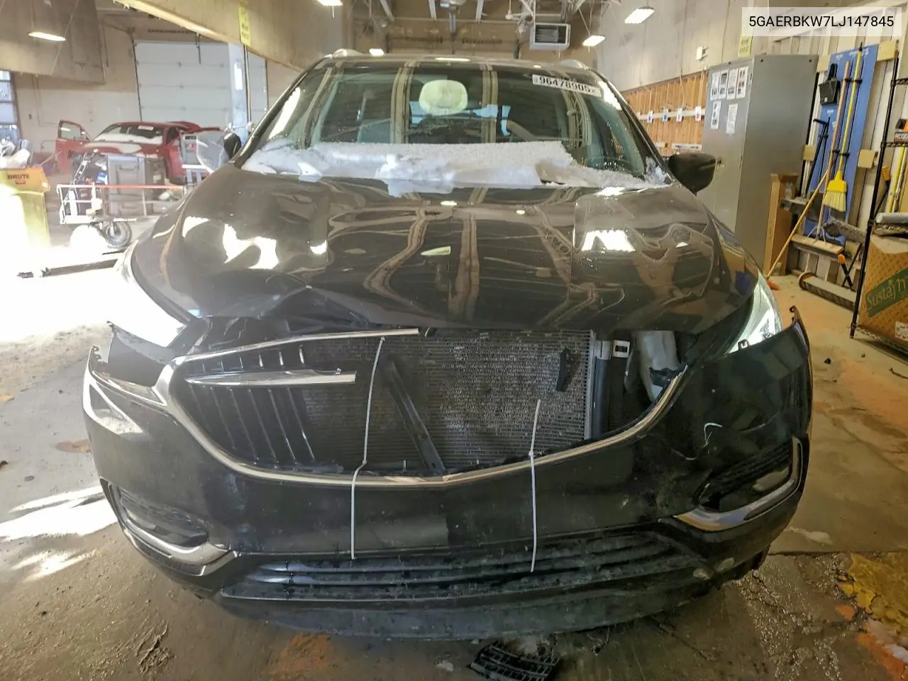 5GAERBKW7LJ147845 2020 Buick Enclave Essence