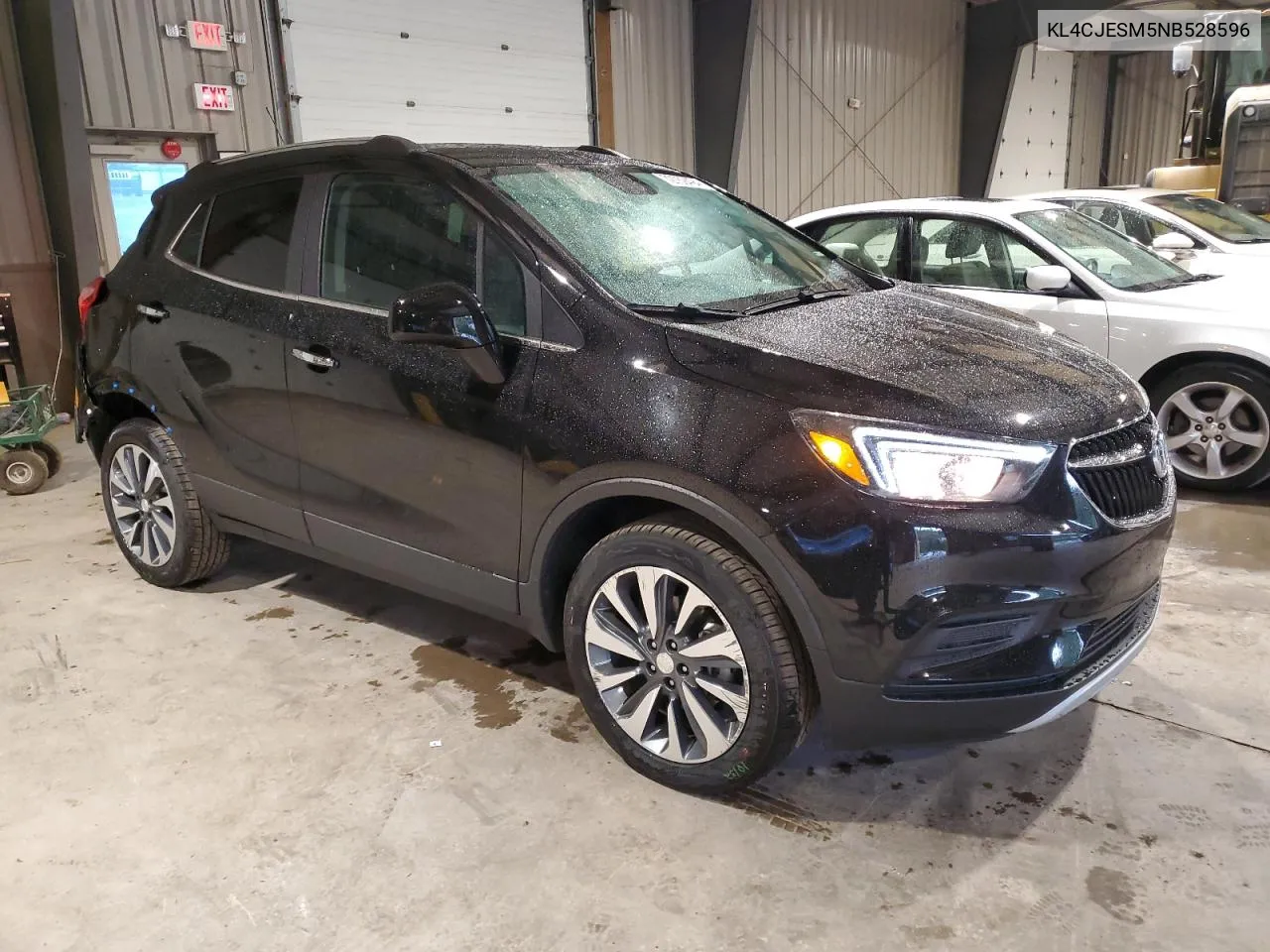 KL4CJESM5NB528596 2022 Buick Encore Preferred