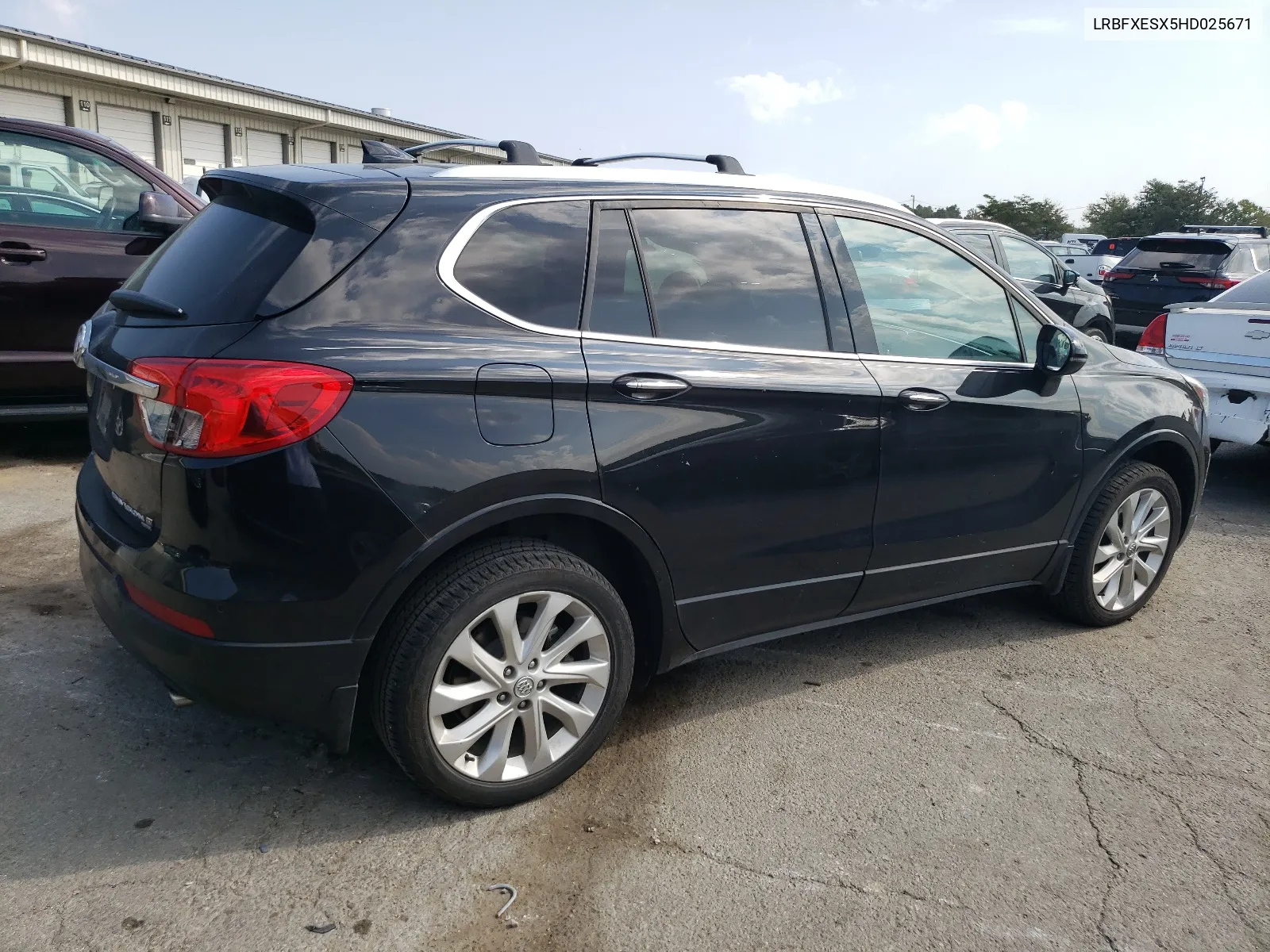 LRBFXESX5HD025671 2017 Buick Envision Premium