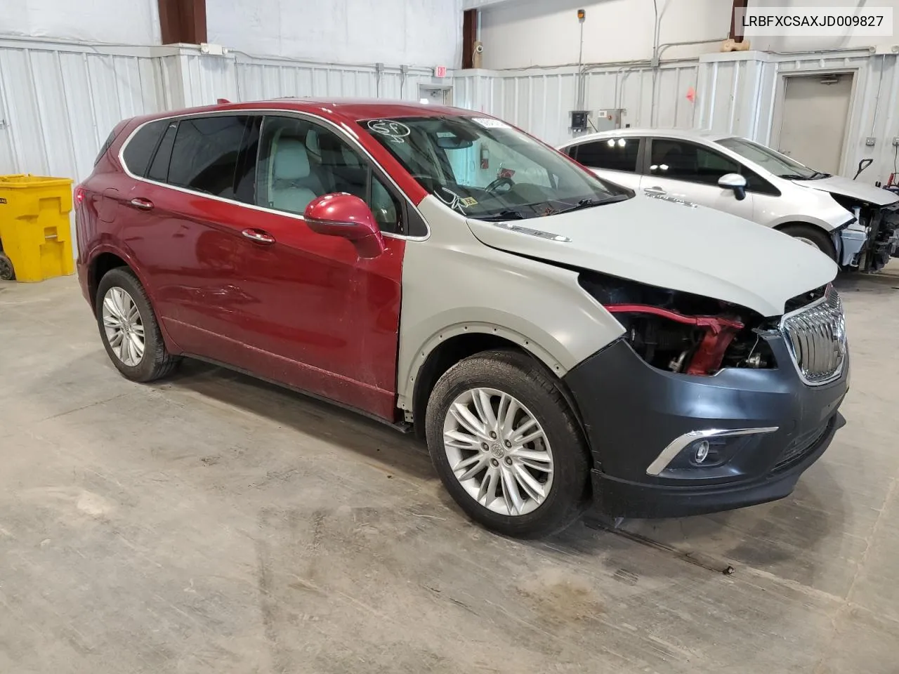 LRBFXCSAXJD009827 2018 Buick Envision Preferred