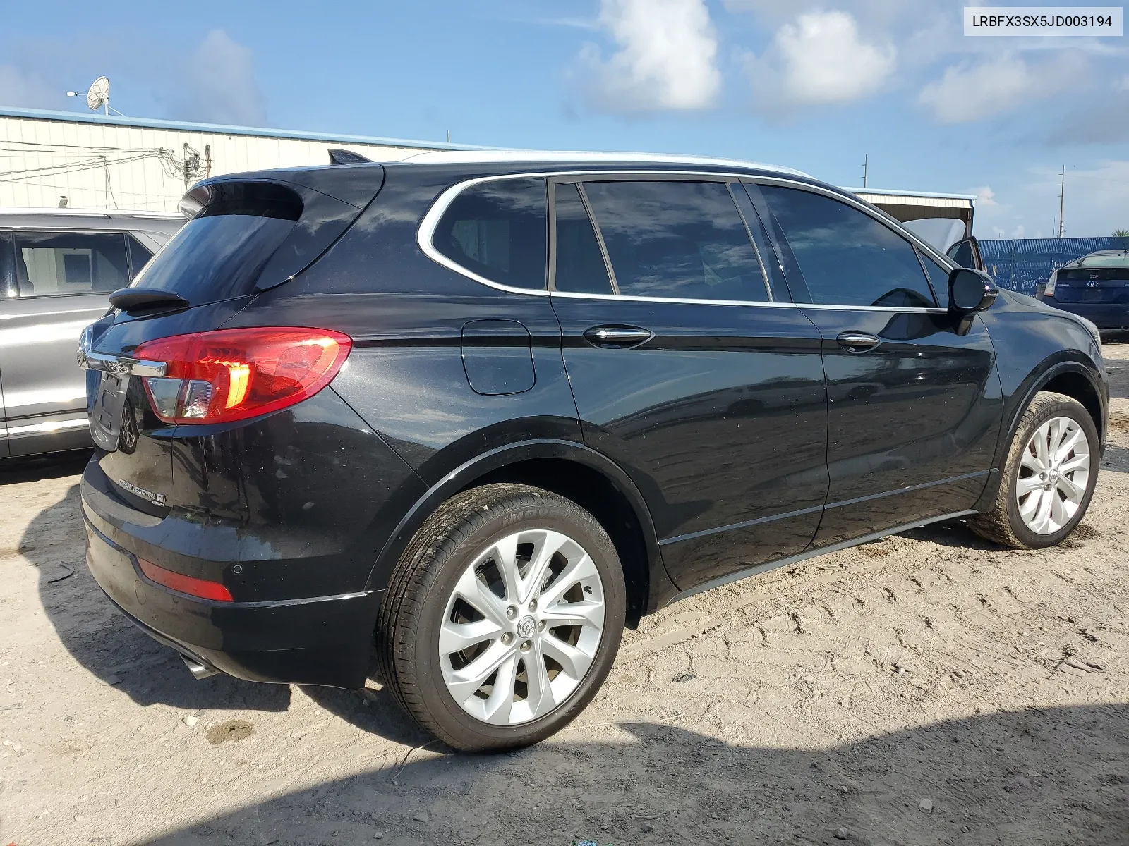 2018 Buick Envision Premium VIN: LRBFX3SX5JD003194 Lot: 67128194