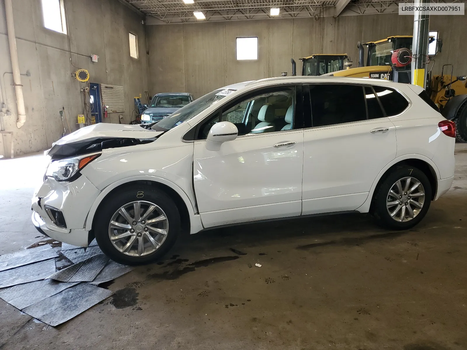 2019 Buick Envision Essence VIN: LRBFXCSAXKD007951 Lot: 67415164