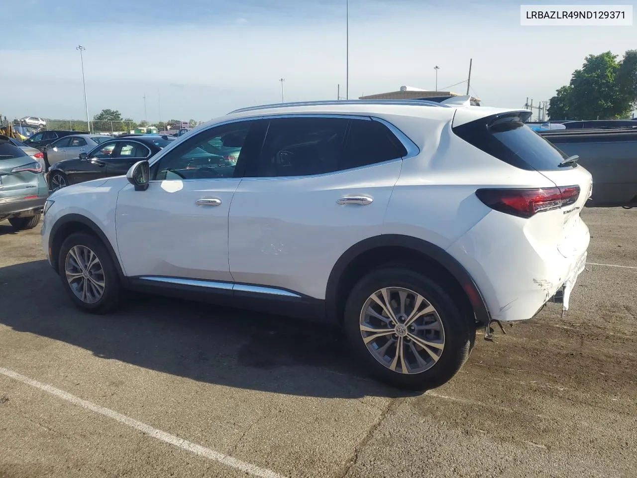 LRBAZLR49ND129371 2022 Buick Envision Preferred