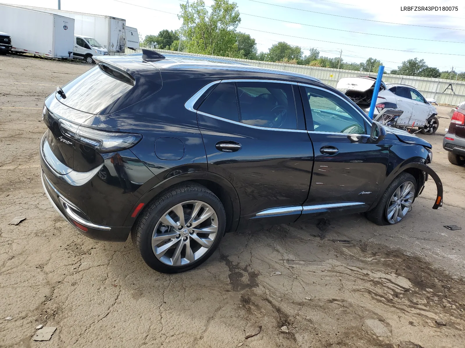 LRBFZSR43PD180075 2023 Buick Envision Avenir