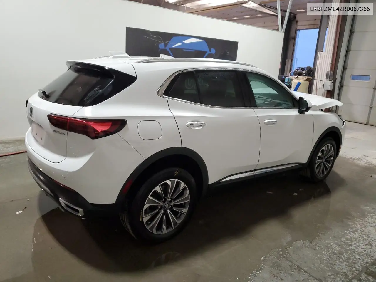 LRBFZME42RD067366 2024 Buick Envision Preferred