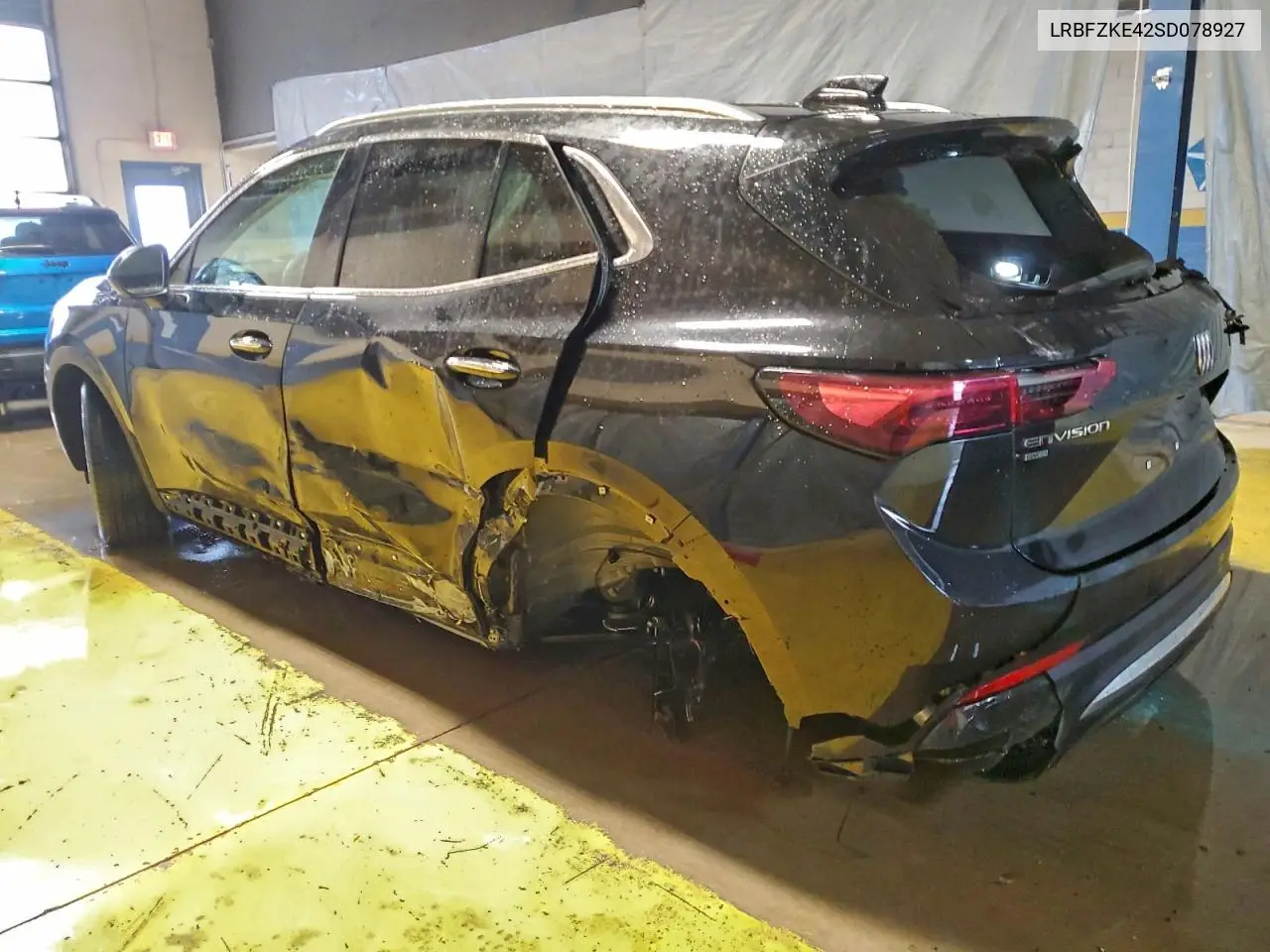 LRBFZKE42SD078927 2025 Buick Envision Preferred