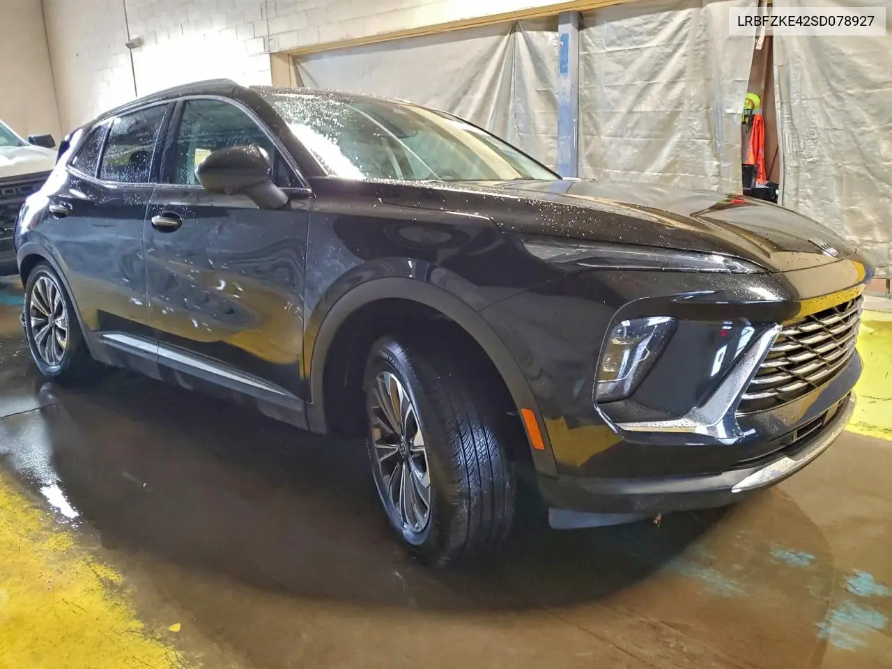 LRBFZKE42SD078927 2025 Buick Envision Preferred