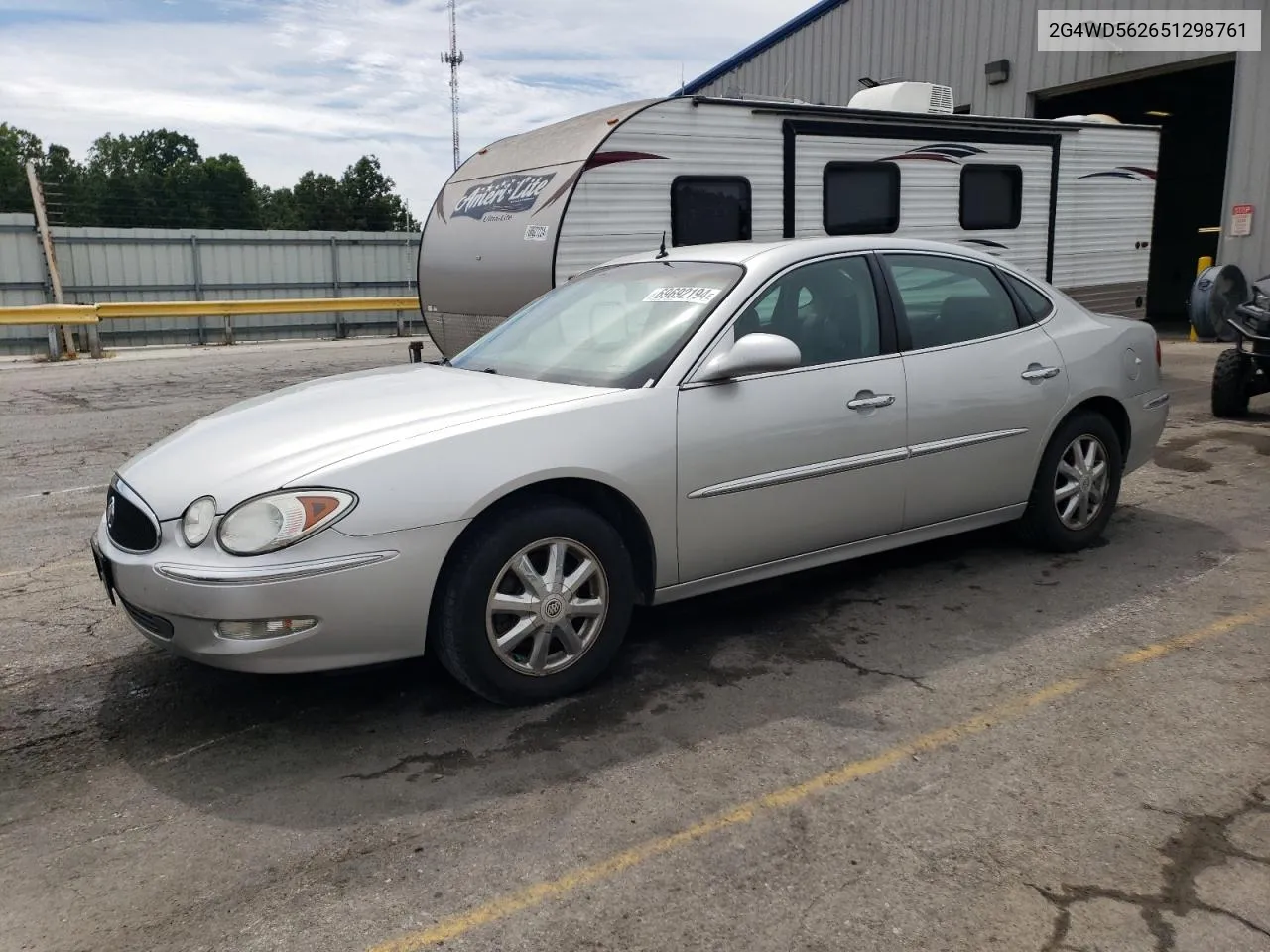 2005 Buick Lacrosse Cxl VIN: 2G4WD562651298761 Lot: 69692194