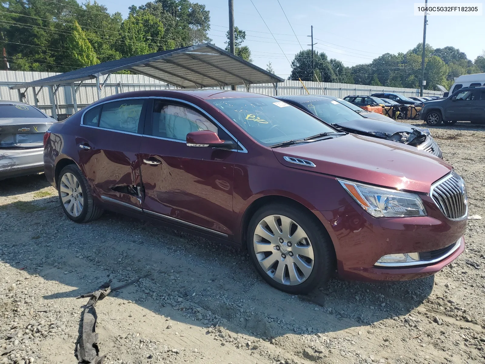 1G4GC5G32FF182305 2015 Buick Lacrosse