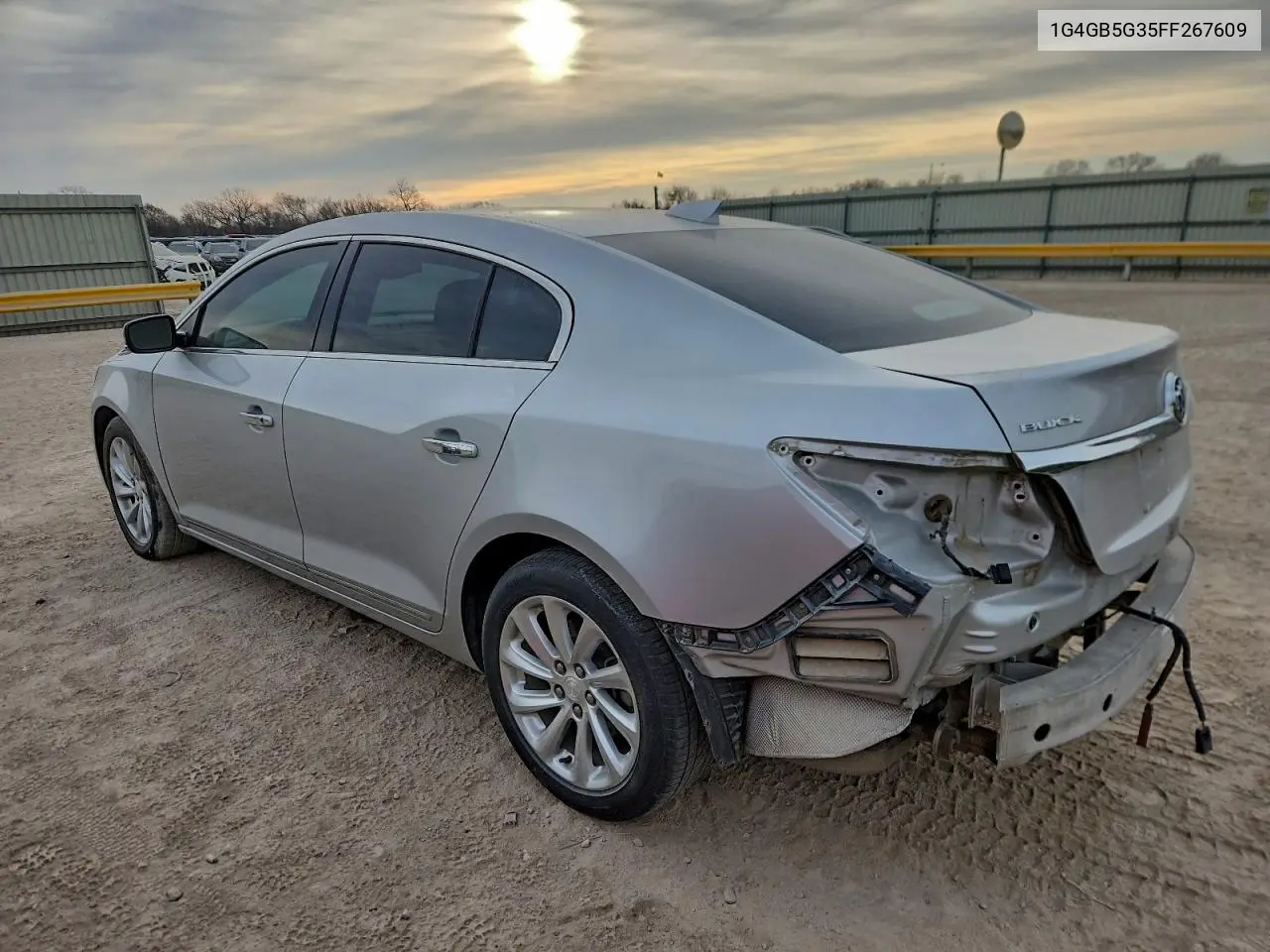 1G4GB5G35FF267609 2015 Buick Lacrosse