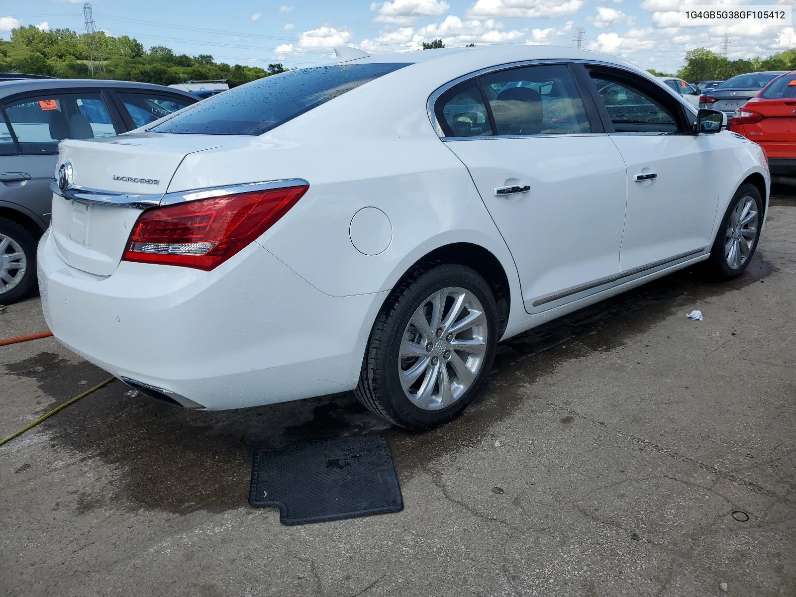 1G4GB5G38GF105412 2016 Buick Lacrosse