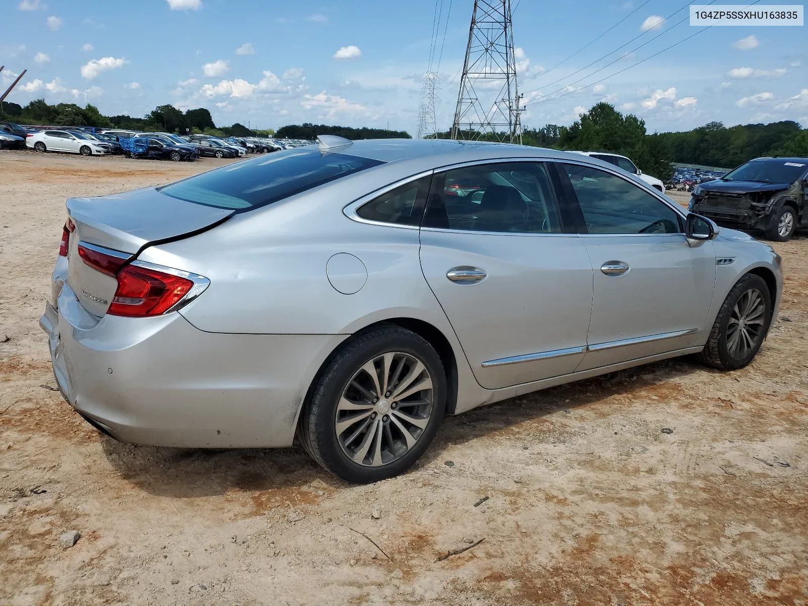 1G4ZP5SSXHU163835 2017 Buick Lacrosse Essence