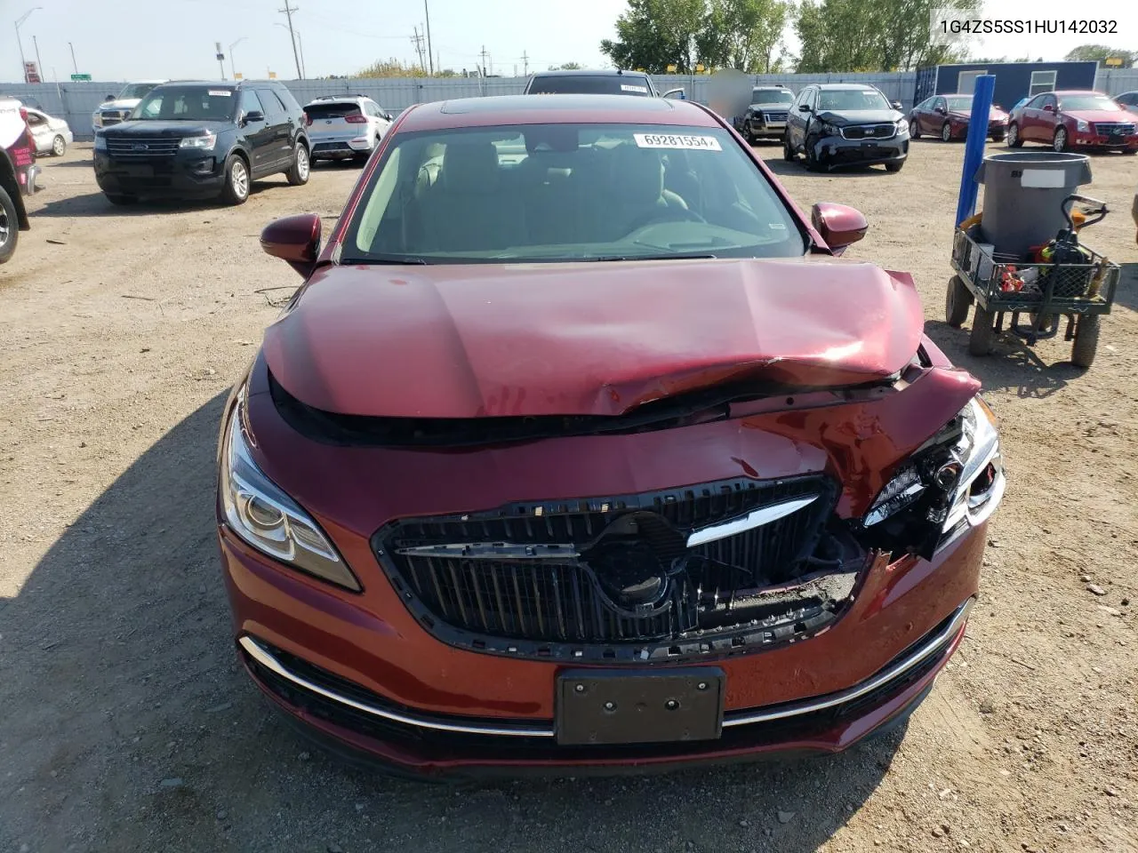 1G4ZS5SS1HU142032 2017 Buick Lacrosse Premium